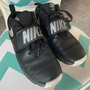 Women’s Nike Basketball shoes size 7